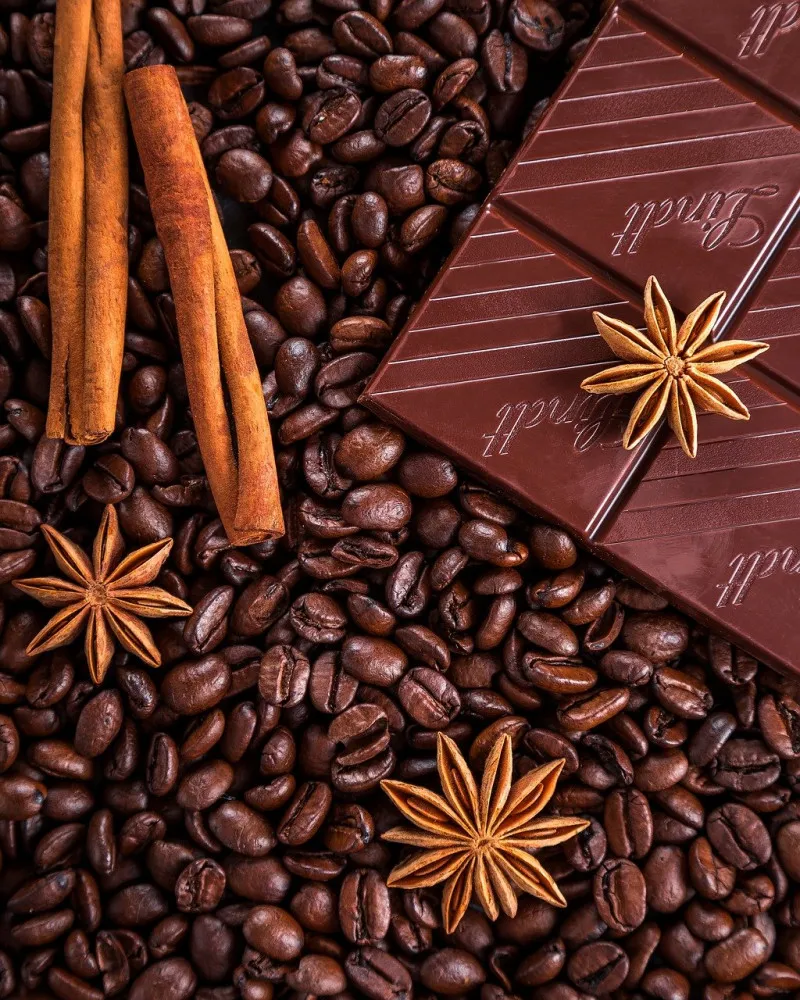 В Европе может начаться дефицит шоколада и кофе 